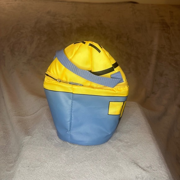 Despicable Me Minion Character Lunch Bag Insulated Zippered Kids - Picture 2 of 6